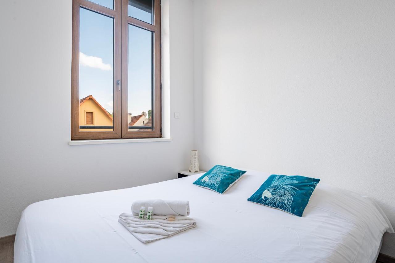 Le Manoir De Cyrielle A 10 Min Du Centre De Strasbourg Apartment Bischheim Exterior foto
